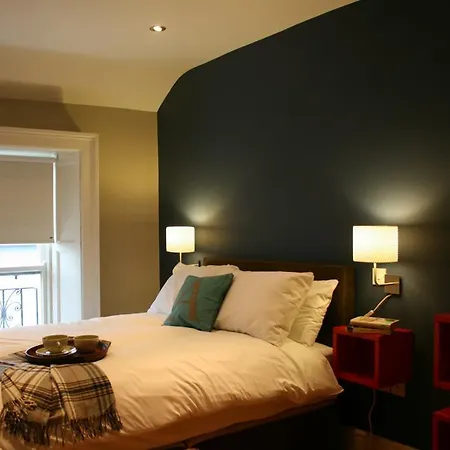 ゲストハウス Adelphi