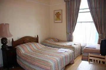 Adelphi دبلن