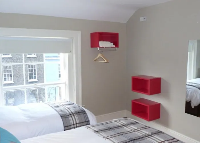 Adelphi ゲストハウス